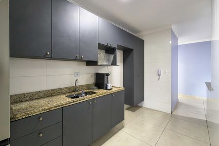 Apartamento para alugar com 82m², 2 quartos e 2 vagas Apartamento para alugar com 82m², 2 quartos e 2 vagasCozinha