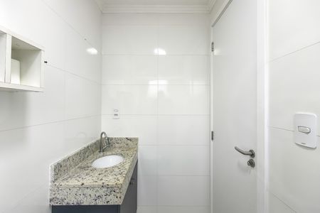 Apartamento para alugar com 82m², 2 quartos e 2 vagas Apartamento para alugar com 82m², 2 quartos e 2 vagasBanheiro da Suíte 2