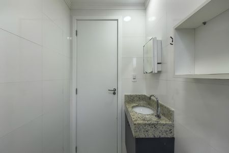 Apartamento para alugar com 82m², 2 quartos e 2 vagas Apartamento para alugar com 82m², 2 quartos e 2 vagasBanheiro da Suíte