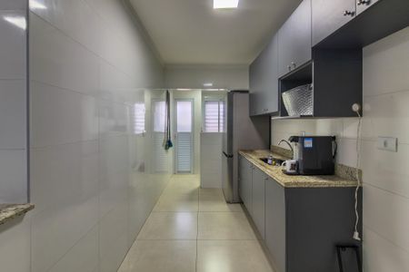 Apartamento para alugar com 82m², 2 quartos e 2 vagas Apartamento para alugar com 82m², 2 quartos e 2 vagasCozinha