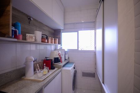 Apartamento à venda com 60m², 2 quartos e 1 vagaCozinha/Área de Serviço 