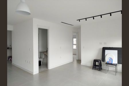 Apartamento para alugar com 69m², 2 quartos e 1 vagaSala
