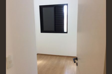 Quarto de apartamento à venda com 3 quartos, 71m² em Jardim Santa Cruz (Sacoma), São Paulo