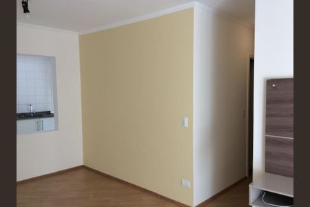 Sala de apartamento à venda com 3 quartos, 71m² em Jardim Santa Cruz (Sacoma), São Paulo