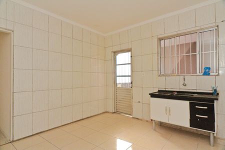 Casa para alugar com 70m², 2 quartos e sem vagaCozinha
