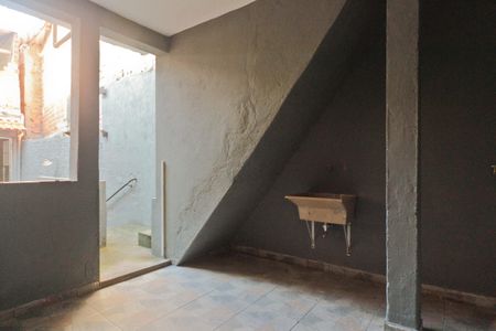 Casa para alugar com 70m², 2 quartos e sem vagaÁrea de Serviço