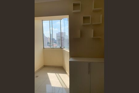 Apartamento à venda com 44m², 2 quartos e 1 vagaVaranda