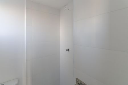 Apartamento para alugar com 51m², 1 quarto e sem vaga Apartamento para alugar com 51m², 1 quarto e sem vagaBanheiro da Suíte