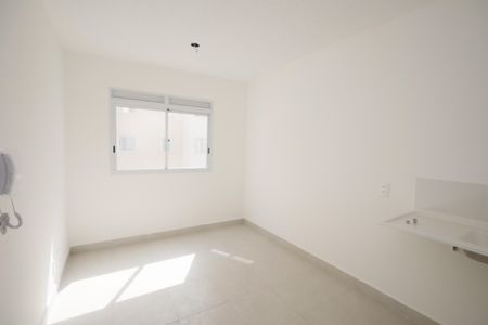 Sala/Cozinha de apartamento para alugar com 2 quartos, 32m² em Vila Maria, São Paulo
