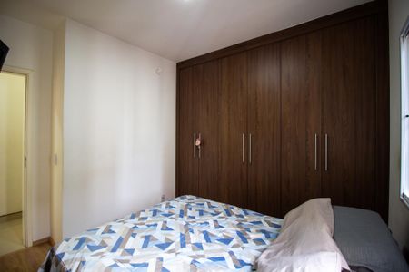 Apartamento para alugar com 54m², 2 quartos e 1 vagaQuarto 1