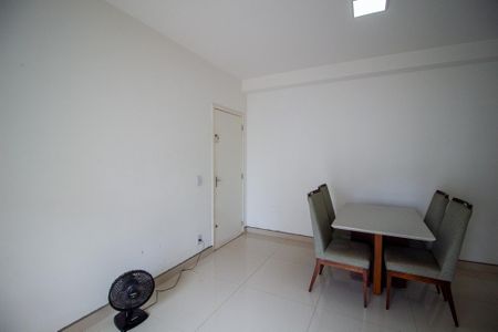 Sala de apartamento para alugar com 2 quartos, 54m² em Jardim Sao Carlos, Sorocaba