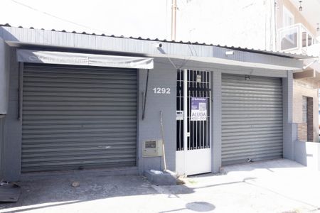 Casa para alugar com 60m², 1 quarto e sem vagaFachada