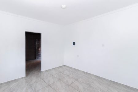 Sala de casa para alugar com 1 quarto, 60m² em Vila Zat, São Paulo