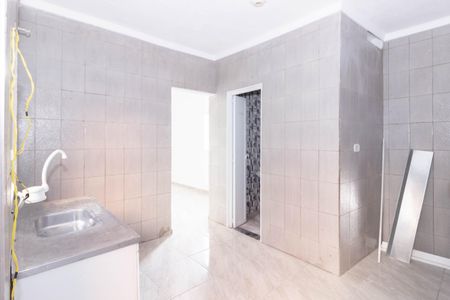 Cozinha de casa para alugar com 1 quarto, 60m² em Vila Zat, São Paulo