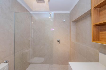 Casa à venda com 290m², 3 quartos e 2 vagas Casa à venda com 290m², 3 quartos e 2 vagasBanheiro da Suíte 3