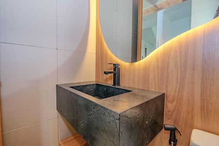 Casa à venda com 290m², 3 quartos e 2 vagas Casa à venda com 290m², 3 quartos e 2 vagasLavabo