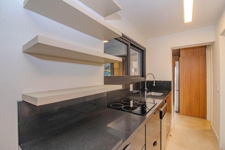 Casa à venda com 290m², 3 quartos e 2 vagas Casa à venda com 290m², 3 quartos e 2 vagasÁrea de Serviço