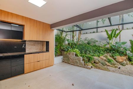 Casa à venda com 290m², 3 quartos e 2 vagas Casa à venda com 290m², 3 quartos e 2 vagasPátio / Espaço Gourmet