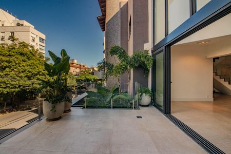 Sala - Varanda de casa à venda com 3 quartos, 290m² em Bela Vista, Porto Alegre