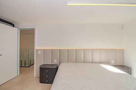 Casa à venda com 290m², 3 quartos e 2 vagas Casa à venda com 290m², 3 quartos e 2 vagasSuíte 2