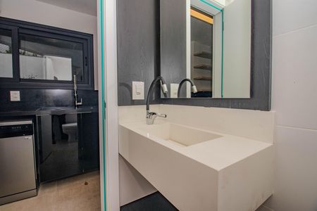 Casa à venda com 290m², 3 quartos e 2 vagas Casa à venda com 290m², 3 quartos e 2 vagasBanheiro Social