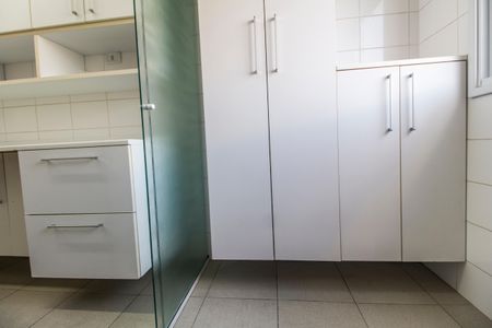 Apartamento para alugar com 69m², 2 quartos e 1 vagaÁrea de Serviço
