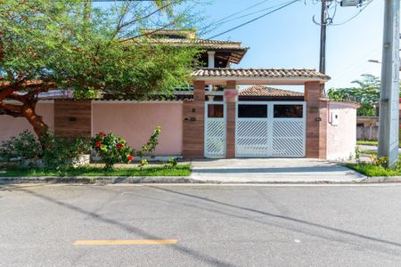Casa à venda com 450m², 5 quartos e 3 vagas