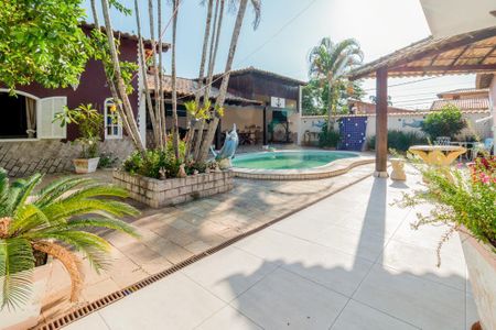 Casa à venda com 450m², 5 quartos e 3 vagas