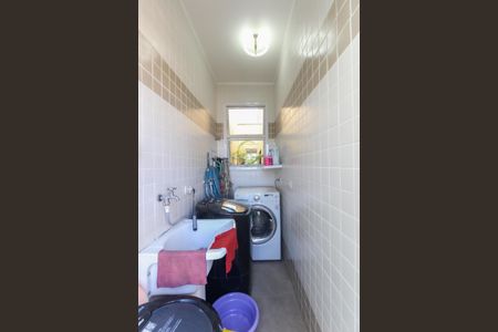 Casa à venda com 600m², 3 quartos e 6 vagasÁrea de Serviço