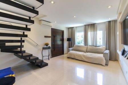 Sala de casa à venda com 3 quartos, 600m² em Jardim Nossa Senhora do Carmo, São Paulo