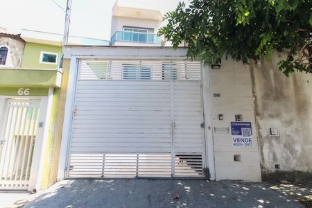 Casa à venda com 600m², 3 quartos e 6 vagasFachada