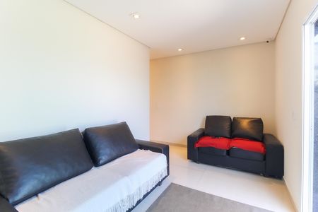 Casa à venda com 600m², 3 quartos e 6 vagasSala