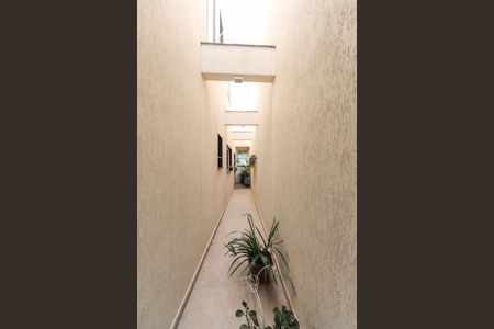 Casa à venda com 600m², 3 quartos e 6 vagasEntrada