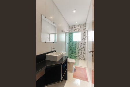Casa à venda com 600m², 3 quartos e 6 vagasBanheiro Social