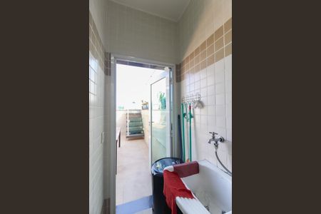 Casa à venda com 600m², 3 quartos e 6 vagasÁrea de Serviço