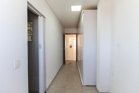 Casa à venda com 600m², 3 quartos e 6 vagasQuarto de Serviço