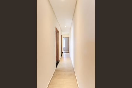 Casa à venda com 600m², 3 quartos e 6 vagasCorredor