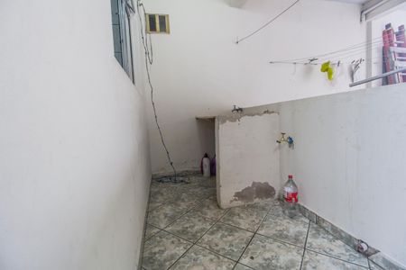 Casa de condomínio para alugar com 50m², 1 quarto e sem vagaÁrea de Serviço