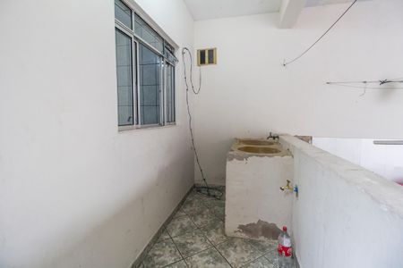 Casa de condomínio para alugar com 50m², 1 quarto e sem vagaÁrea de Serviço