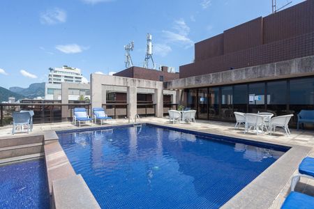 Apartamento à venda com 80m², 2 quartos e 2 vagas