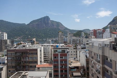 Apartamento à venda com 80m², 2 quartos e 2 vagas
