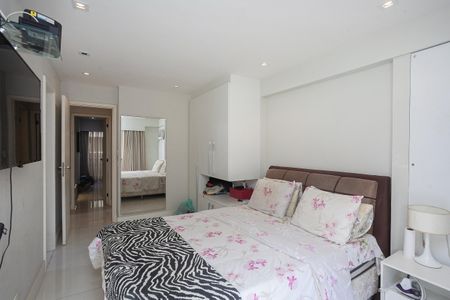 Apartamento à venda com 80m², 2 quartos e 2 vagas