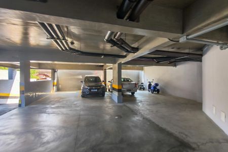 Apartamento para alugar com 82m², 2 quartos e 2 vagasGaragem