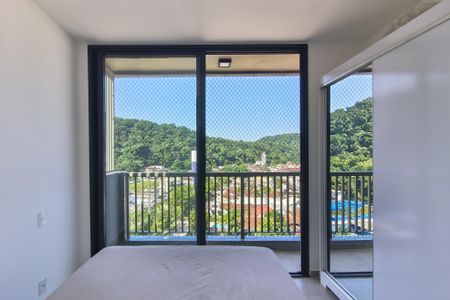 Apartamento para alugar com 82m², 2 quartos e 2 vagasSuite