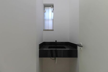 Casa à venda com 3 quartos, 154m² em Vila Lucia, São Paulo