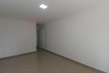 Casa à venda com 3 quartos, 154m² em Vila Lucia, São Paulo
