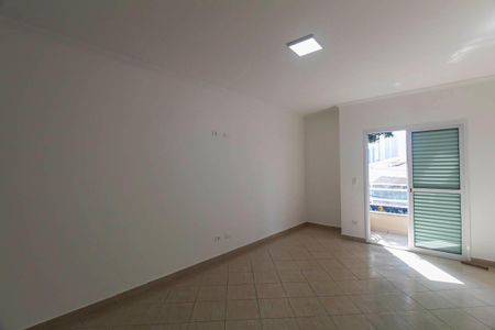 Casa à venda com 3 quartos, 154m² em Vila Lucia, São Paulo
