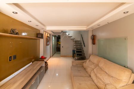 Casa à venda com 4 quartos, 120m² em Santa Rosa, Niterói