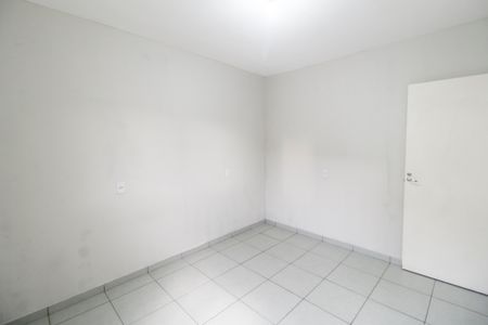 Quarto de casa para alugar com 1 quarto, 70m² em Jardim Munhoz Junior, Barueri