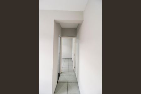Corredor de casa para alugar com 1 quarto, 70m² em Jardim Munhoz Junior, Barueri